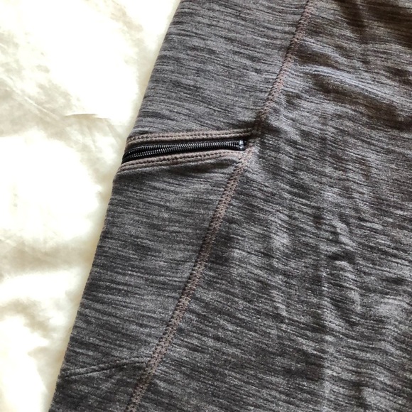 Athleta long leggings - Size M - Picture 3 of 3